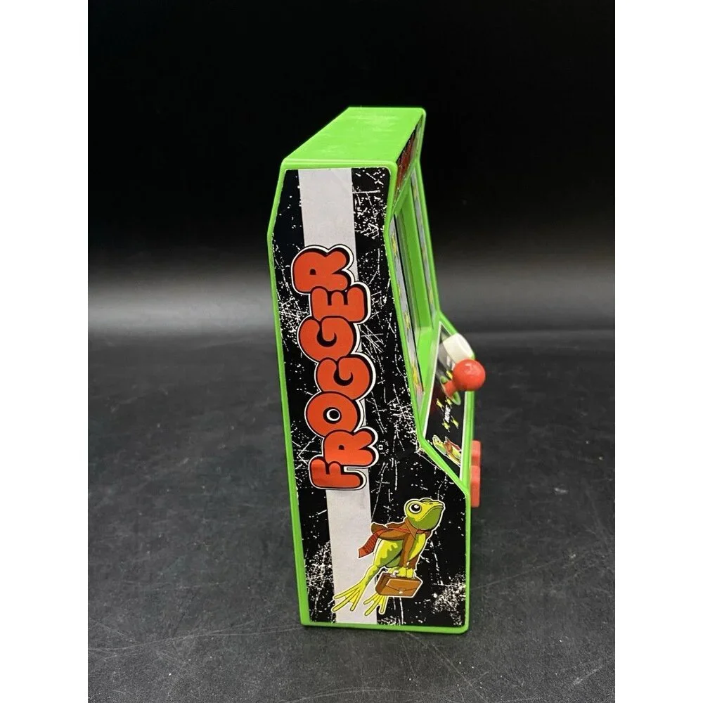 Frogger Mini Retro Handheld Arcade Game #09550 Konami Vintage WORKS